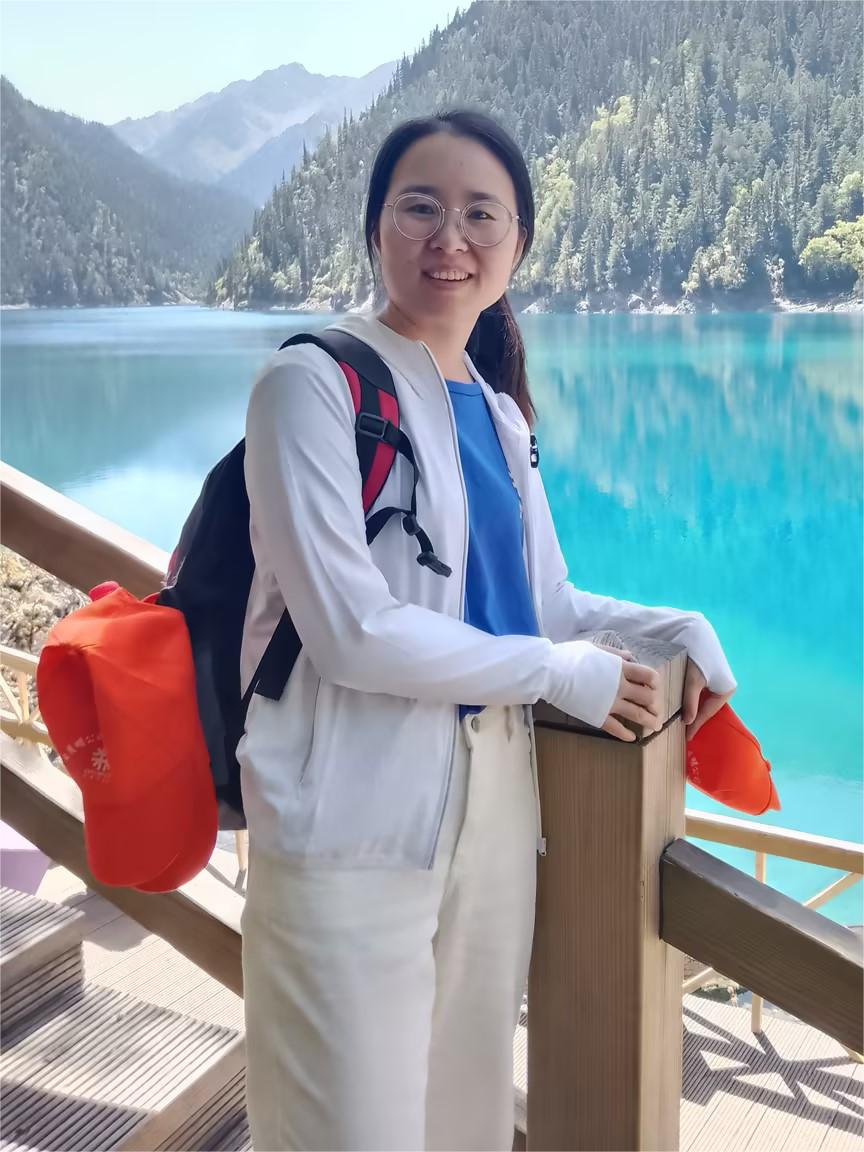 服务之星人物专栏（何鹏）：以技术之光，照亮服务之路